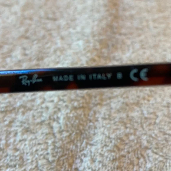 Ray-Ban Tortoise and Gold Clubmaster Sunglasses - Picture 2 of 7